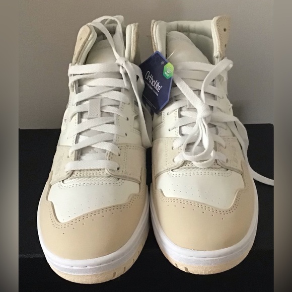 New Balance 650 - Picture 4 of 4